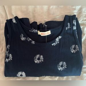 NEW dress from FOX. Girls size 7/8 (142-151 cm). Navy with white floral design.